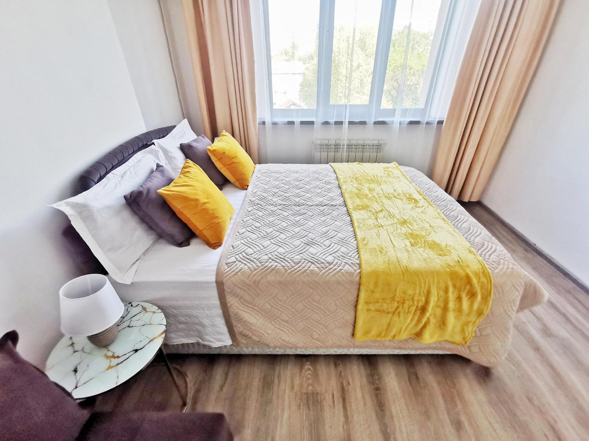 Appartments " Zhetysu-4" アルマトイ エクステリア 写真